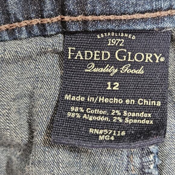 Faded Glory Women's Dark Stone Wash Denim Shorts Missing Pocket Button Size 12 - Picture 10 of 13